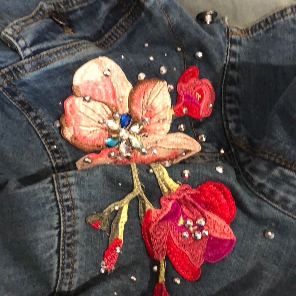 Embellished Denim jacket - Picture 6 of 6
